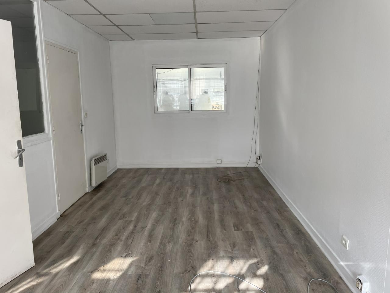 Local d'activité Chassieu 520m² Location local d'activité Chassieu Rhône OLACT2421462 8